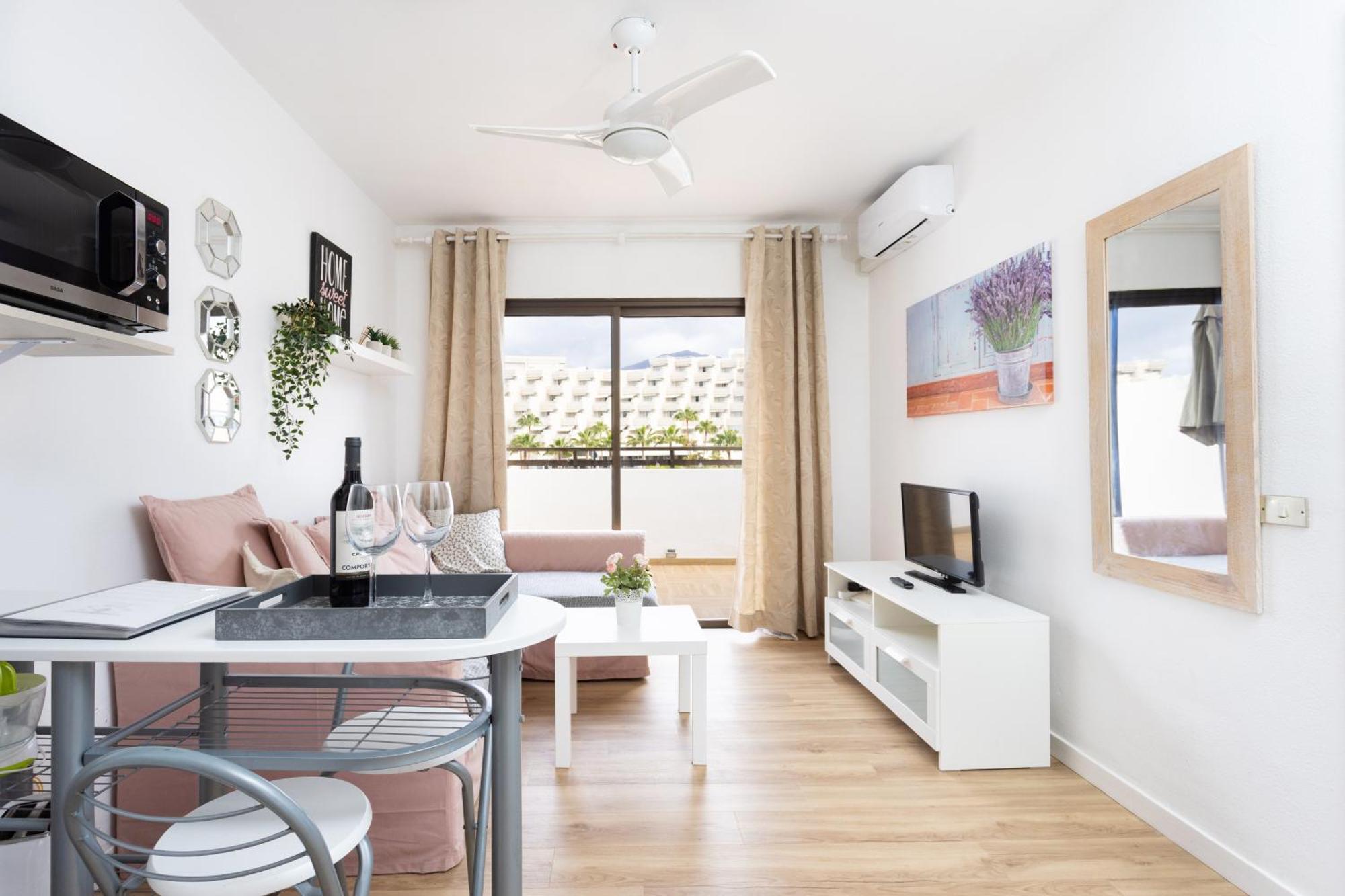 Seguro El Sol En Playa De La Arena Apartment Puerto de Santiago  Exterior photo