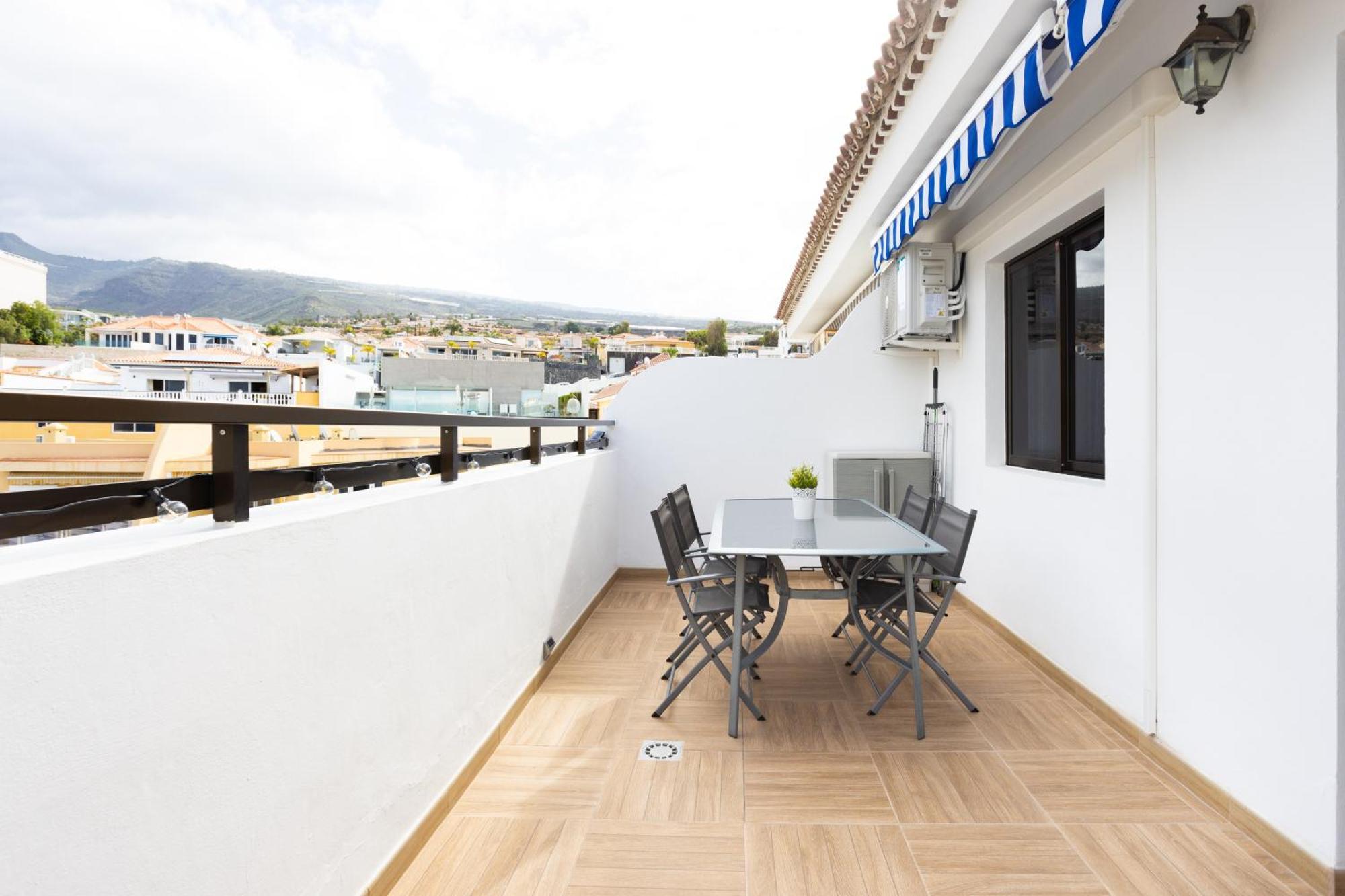 Seguro El Sol En Playa De La Arena Apartment Puerto de Santiago  Exterior photo